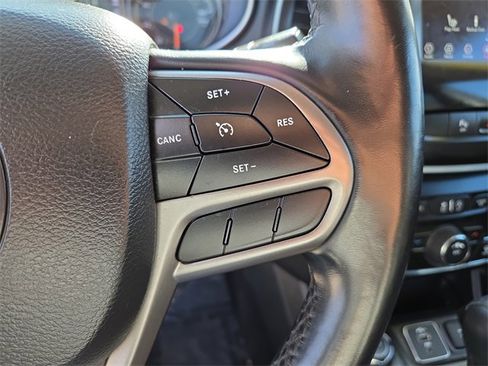 Used 2021 Jeep Cherokee Latitude Lux image 20