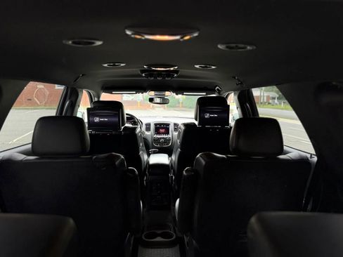 Used 2018 Dodge Durango R/T w/ Trailer Tow Group IV RWD image 12