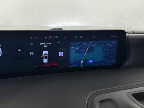 Used 2026 Ford Expedition Max Platinum w/ Stealth Performance Package image 32