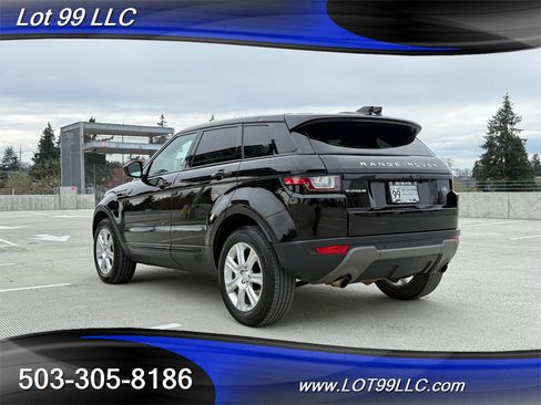 Used 2018 Land Rover Range Rover Evoque SE Premium image 9