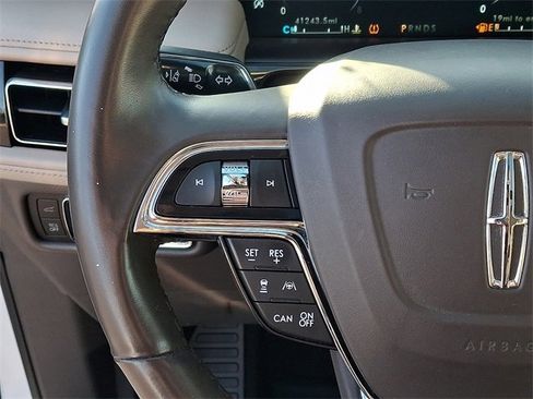 Used 2021 Lincoln Nautilus Reserve w/ Equipment Group 201A image 22