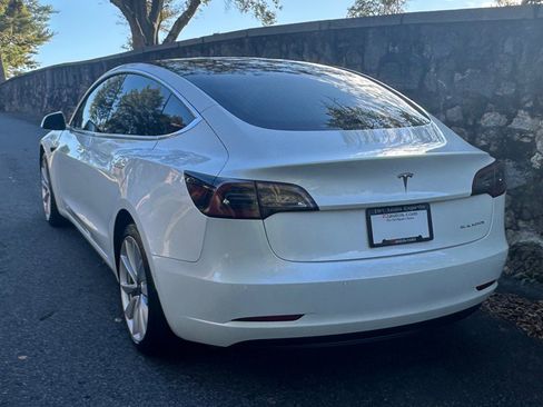 Used 2020 Tesla Model 3 Long Range image 15
