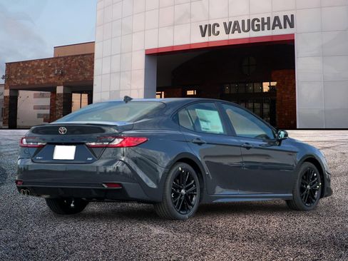New 2026 Toyota Camry SE FWD image 5
