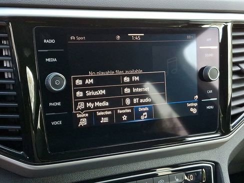 Certified 2023 Volkswagen Atlas Cross Sport SE w/ Panoramic Sunroof Package image 17