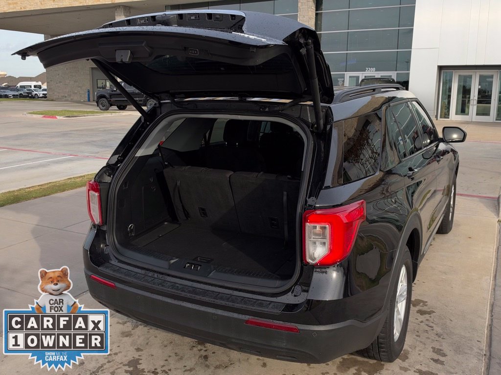 Used 2023 Ford Explorer XLT AWD/4WD image 26