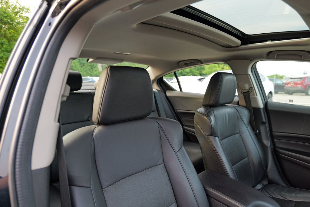 Used 2015 Acura ILX w/ Premium Package FWD image 36