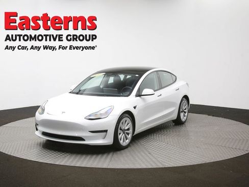 Used 2023 Tesla Model 3 Standard Range image 53