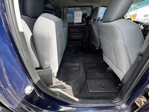 Used 2017 RAM 2500 Tradesman w/ Chrome Appearance Group image 31