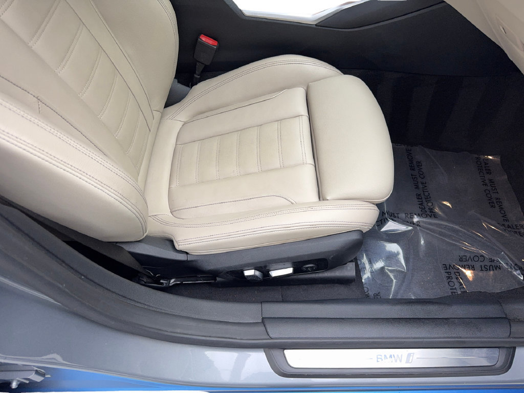 Used 2024 BMW i4 eDrive35 w/ Premium Package RWD image 46