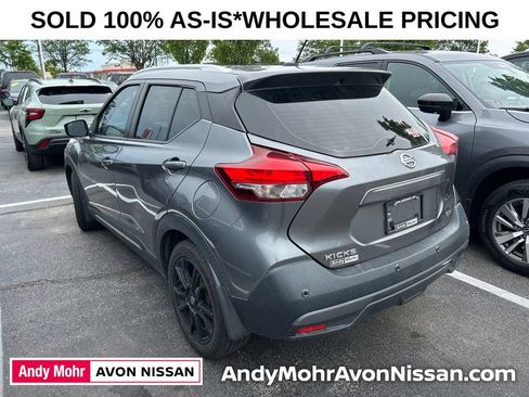 Used 2020 Nissan Kicks SR w/ SR Premium Package FWD image 4