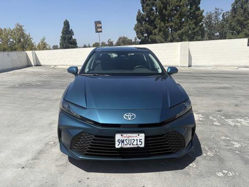 Used 2025 Toyota Camry LE FWD image 26