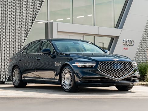 Used 2022 Genesis G90 5.0 Ultimate AWD/4WD image 1