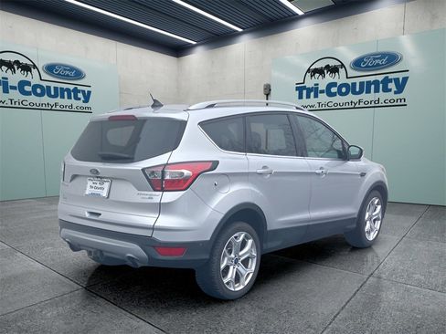 Used 2018 Ford Escape Titanium w/ Ford Safe & Smart Package image 7