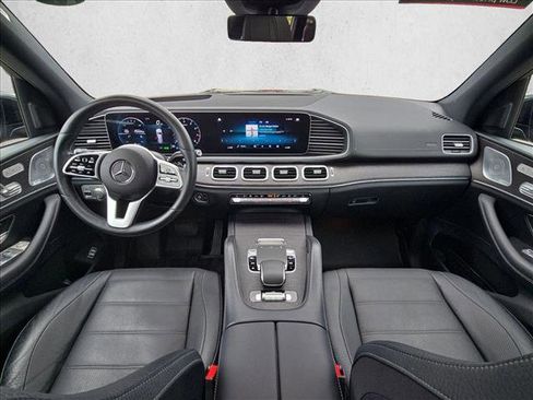 Used 2020 Mercedes-Benz GLS 450 4MATIC image 17
