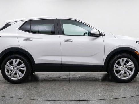 Used 2025 Buick Encore GX Preferred FWD image 11