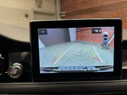 Used 2021 Lincoln Corsair Standard w/ Equipment Group 101A image 17