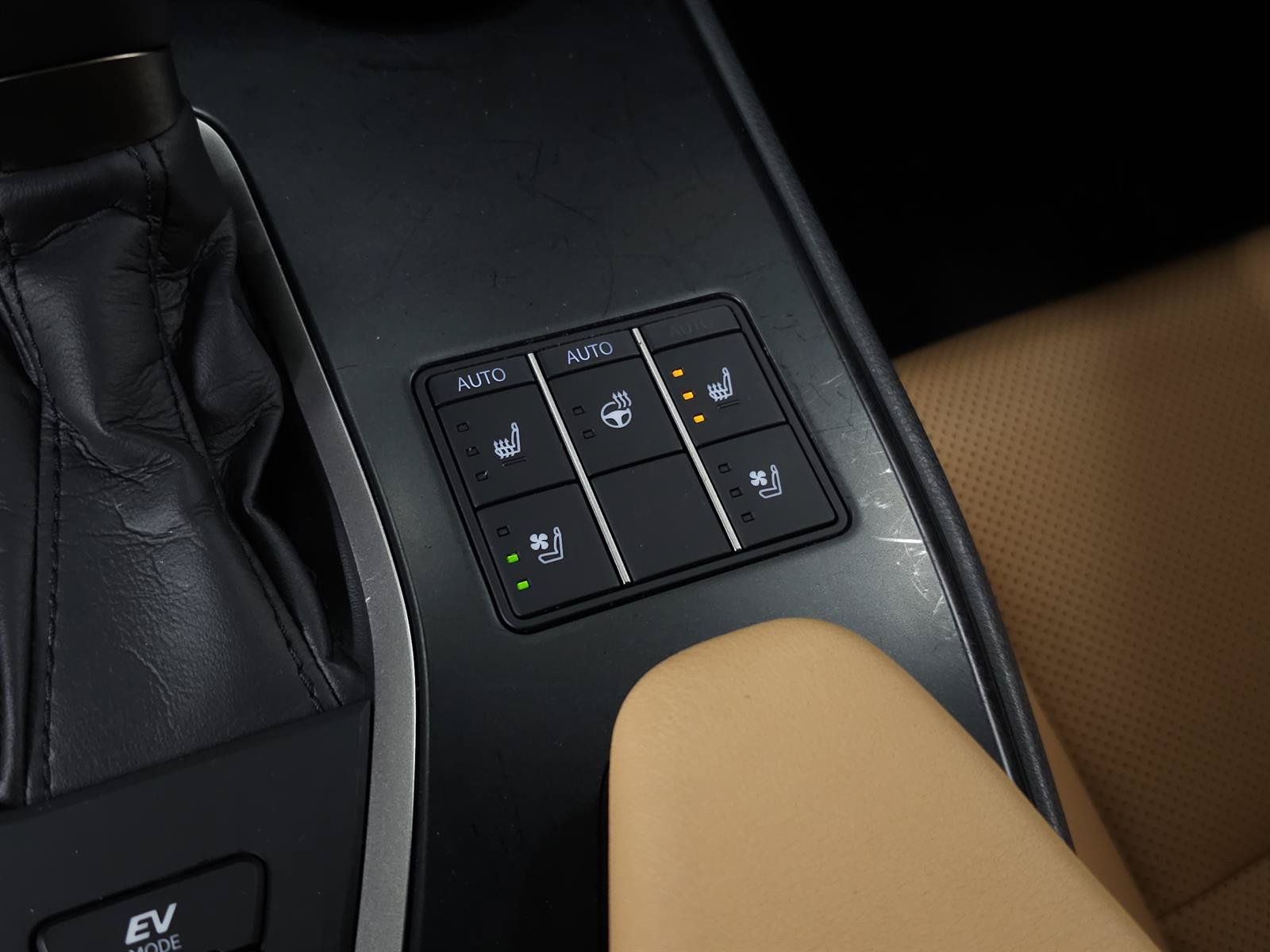 Certified 2024 Lexus UX 250h AWD w/ Premium Package image 30