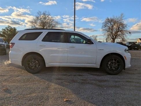 New 2026 Dodge Durango GT image 3