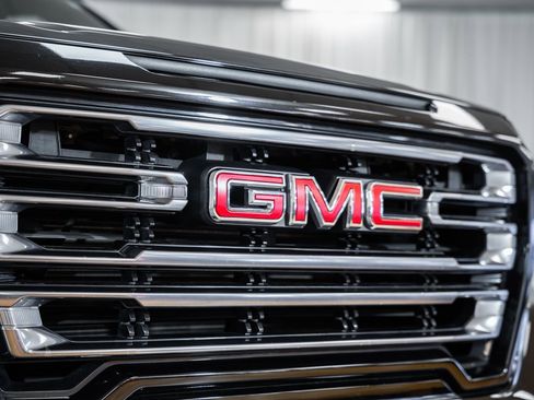 Used 2019 GMC Sierra 1500 AT4 w/ AT4 Premium Package image 7