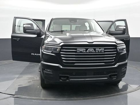 Used 2025 RAM 1500 Laramie AWD/4WD image 48