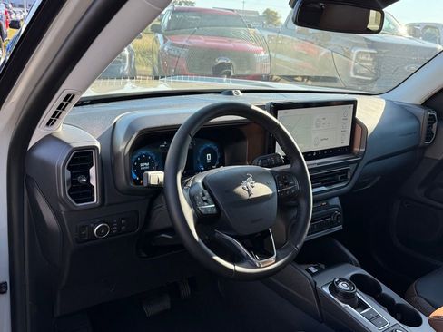 New 2025 Ford Bronco Sport Outer Banks w/ Outer Banks Tech Package+ image 4