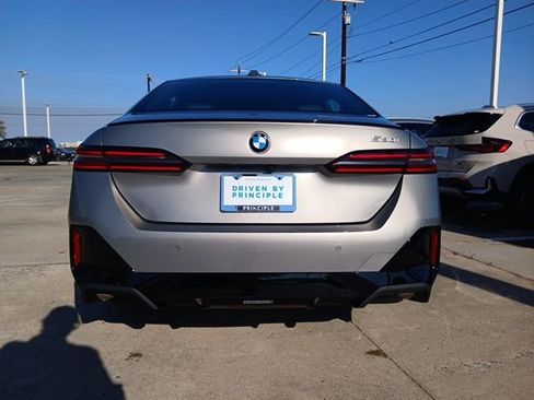 New 2026 BMW 530i image 8