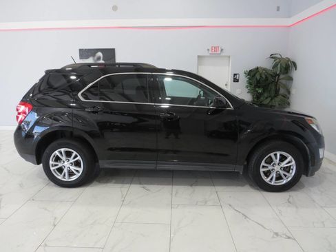 Used 2016 Chevrolet Equinox LT w/ Convenience Package image 2