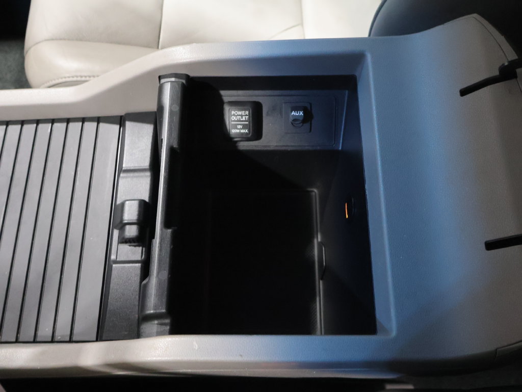 Used 2010 Honda Pilot EX-L image 28
