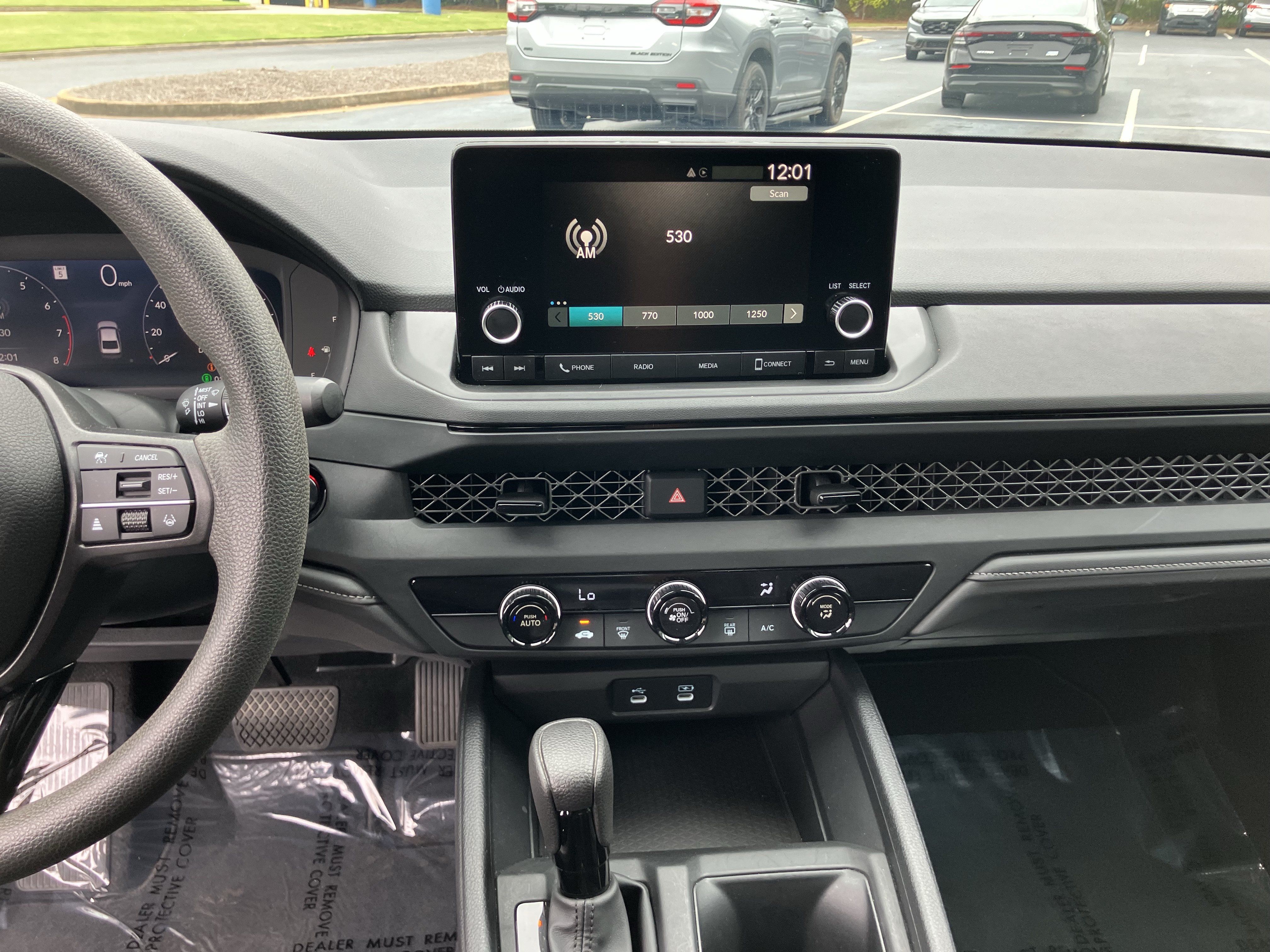 Used 2023 Honda Accord LX image 25