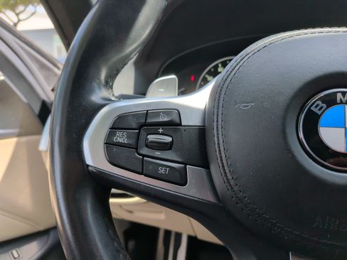 Used 2017 BMW 540i RWD image 16