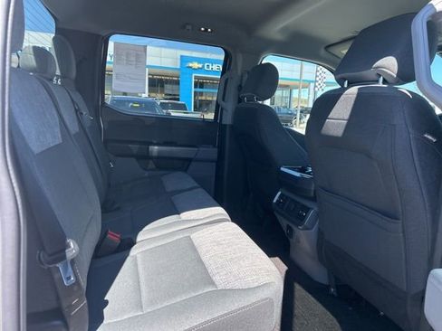 Used 2021 Ford F150 XLT image 30