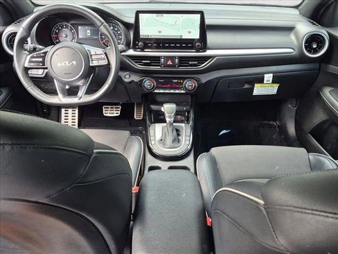 Used 2024 Kia Forte GT-Line w/ GT-Line Premium Package FWD image 16