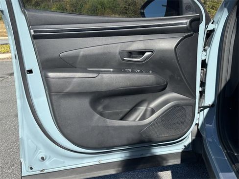 Used 2023 Hyundai Santa Cruz SEL w/ Activity Package image 11