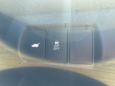 Certified 2025 Honda Pilot Touring image 21