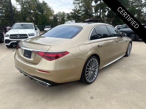 Used 2024 Mercedes-Benz S 580 4MATIC Sedan image 4