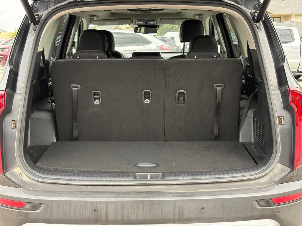 Used 2022 Kia Telluride EX w/ EX Premium Package FWD image 15