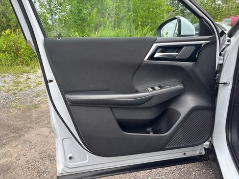Used 2022 Mitsubishi Outlander ES AWD/4WD image 12