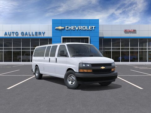 New 2026 Chevrolet Express 3500 LS RWD image 1