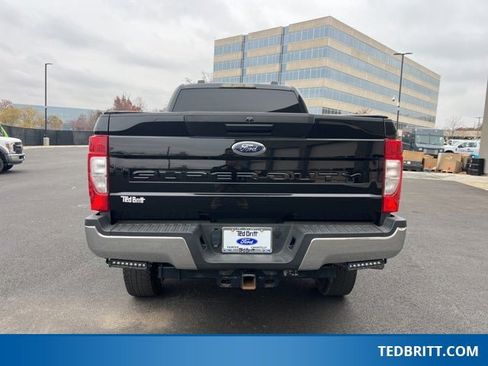 Used 2022 Ford F250 XL w/ Power Equipment Group image 7