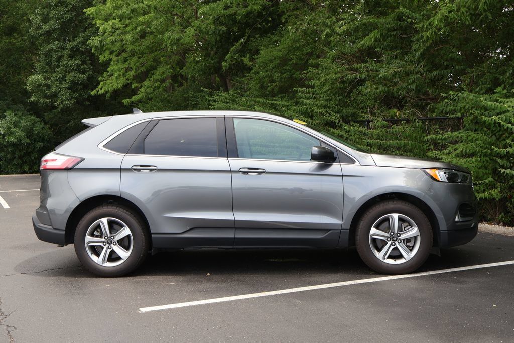 Used 2024 Ford Edge SEL w/ Convenience Package AWD/4WD image 10