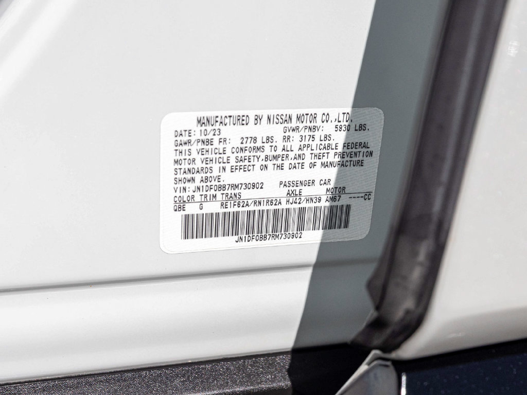 Used 2024 Nissan Ariya AWD image 16