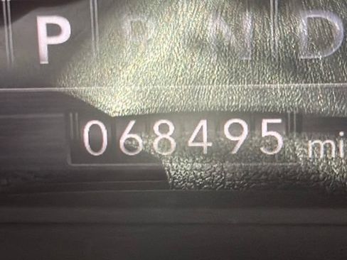 Used 2022 RAM 1500 Big Horn w/ Night Edition RWD image 19