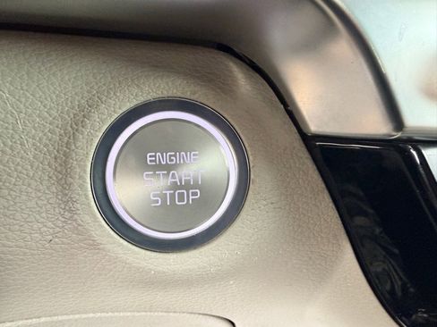 Used 2020 Kia Telluride SX w/ SX Prestige Package image 12