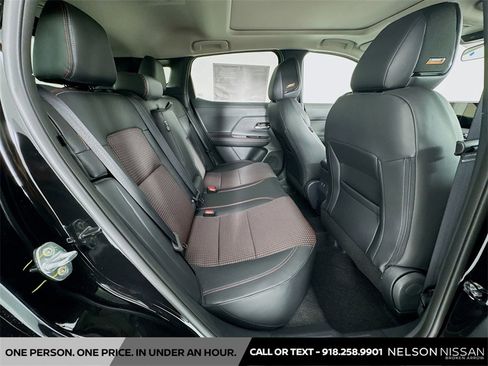 New 2025 Nissan Kicks SR w/ SR Premium Package image 27