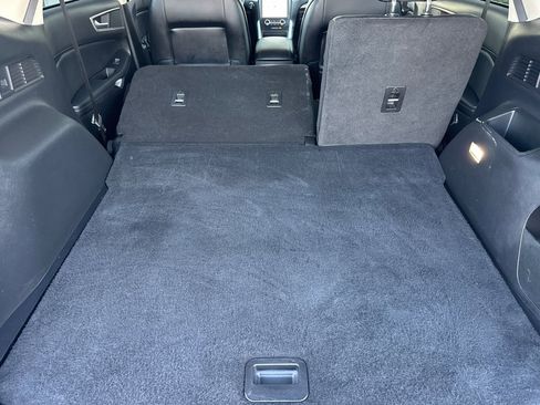 Certified 2024 Ford Edge SEL w/ Convenience Package image 16