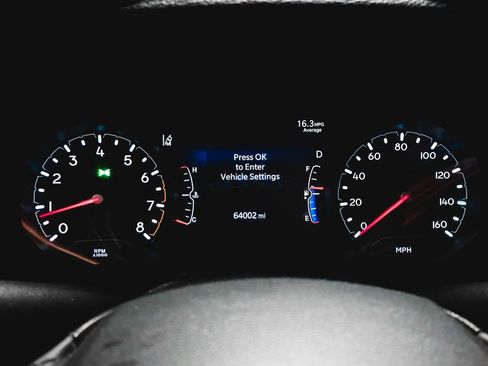 Used 2023 Jeep Compass Limited image 22