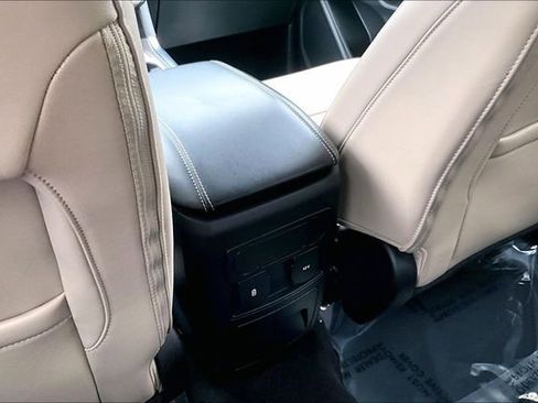Used 2023 Ford Explorer XLT w/ Equipment Group 202A AWD/4WD image 34