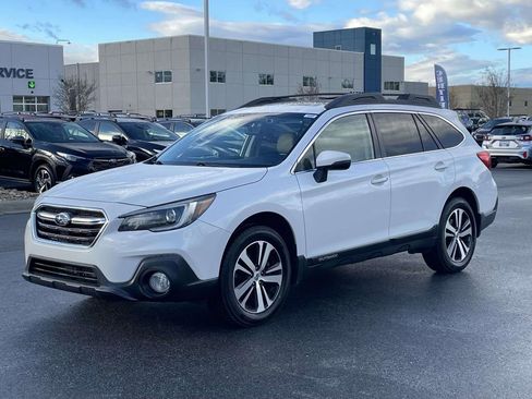 Used 2019 Subaru Outback 3.6R Limited w/ Popular Package #2 image 25