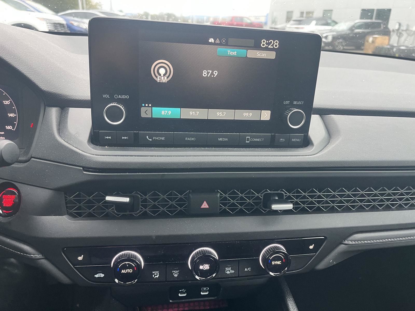 Used 2025 Honda Accord SE image 20