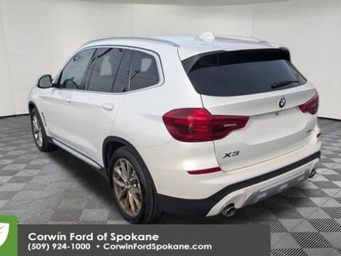 Used 2019 BMW X3 xDrive30i w/ Driving Assistance Package image 11